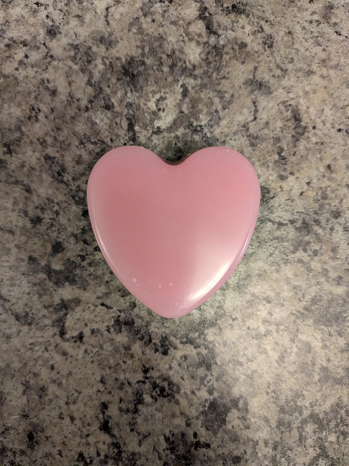 Love Wax - Classic Heart - Bubblegum