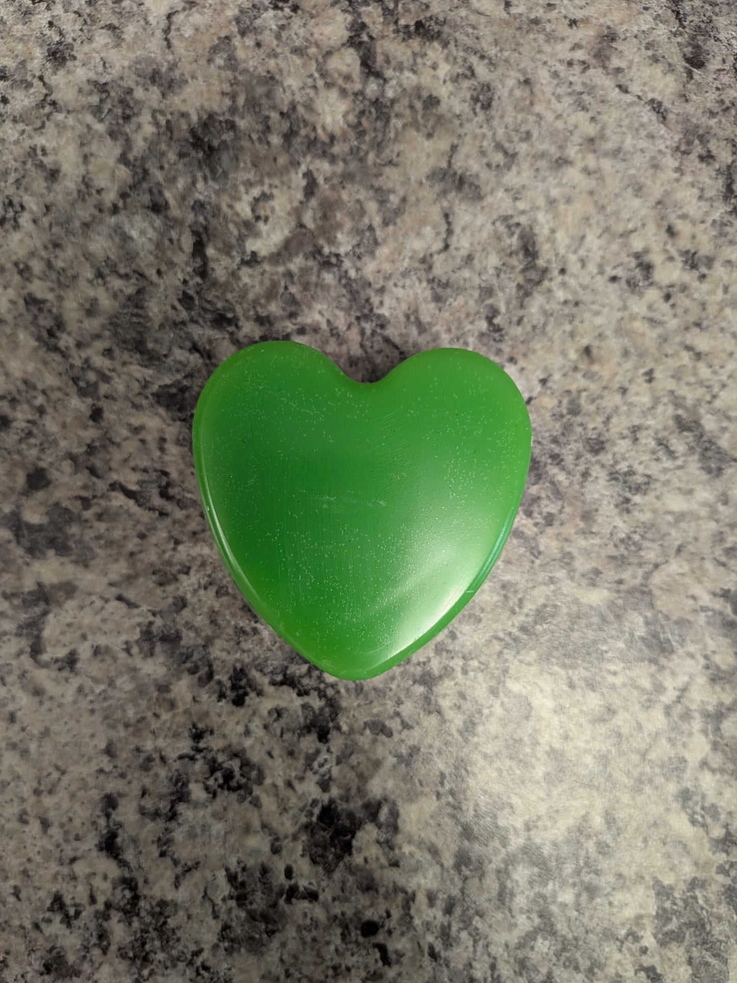 Love Wax - Classic Heart - Snot